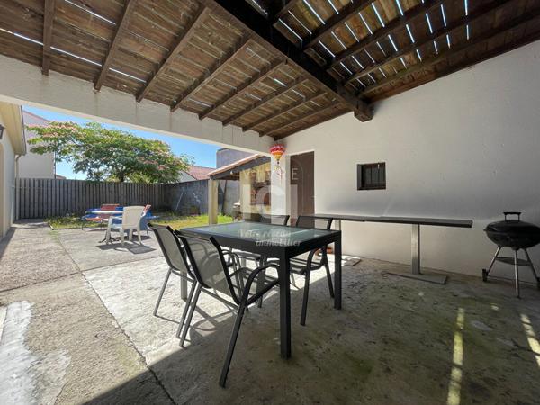 Maison - 5 pièces -130 m2