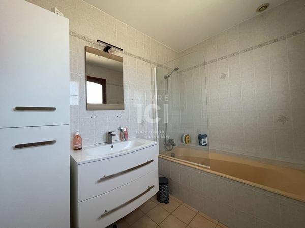 Maison - 5 pièces -130 m2