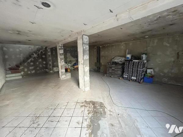 Local commercial/d'activités ou bureaux à vendre à CAMBRAI