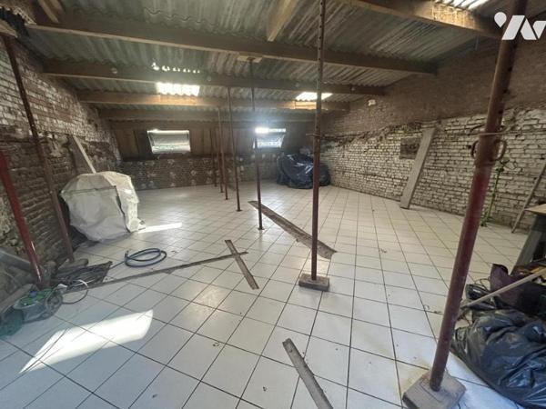 Local commercial/d'activités ou bureaux à vendre à CAMBRAI