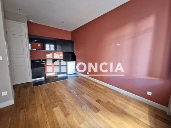 Location Studio 20.9 m² - 4 RUE NIQUET Narbonne 11100