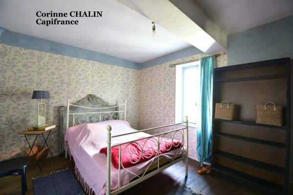 Maison à vendre 6 pièces MONTCOMBROUX LES MINES (03)