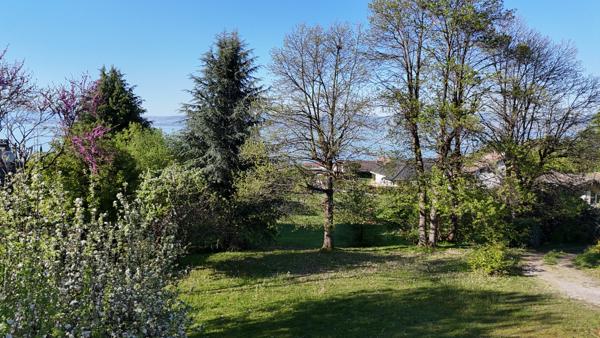 Terrain à bâtir 1 064 m² - Vue lac imprenable - Libre de constructeur