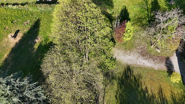 Terrain à bâtir 1 064 m² - Vue lac imprenable - Libre de constructeur