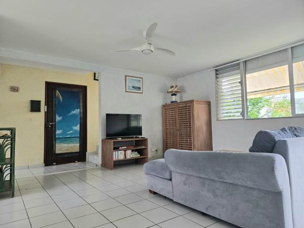 Appartement à louer 1 870 € CC LE GOSIER 4 p 103 m² DPE D