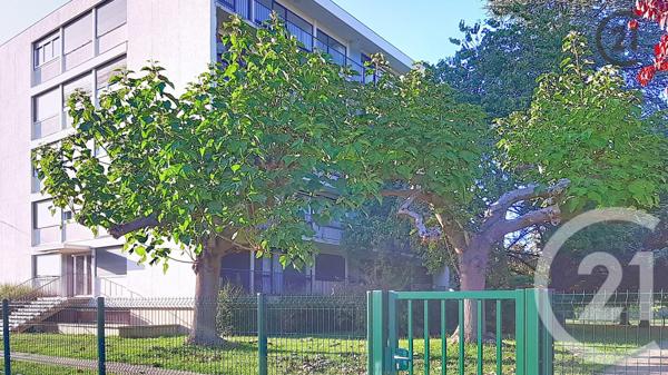 Appartement F3 à vendre  3 pièces - 59,02 m2 JOIGNY - 89