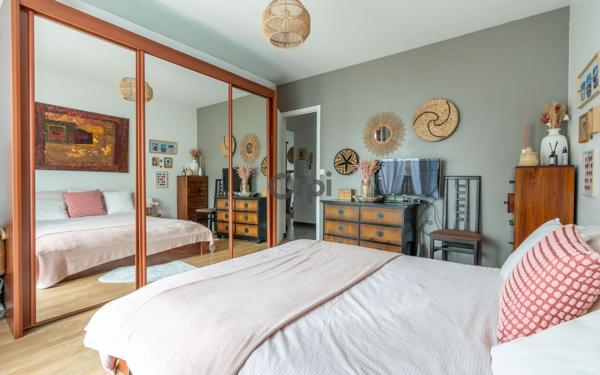 Appartement à vendre    3 pièces • 71,50 m2 La Varenne - Saint-Maur-des-Fossés