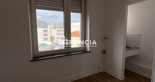 Location Appartement 2 pièces 57.99 m² - Thionville 57100