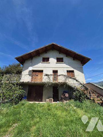 Maison 282,60m2 utiles sur 6105m2 de terrain
