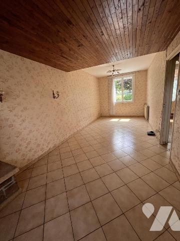 PAVILLON DE PLAIN PIED AVEC GARAGE FACE AUX PYRENEES