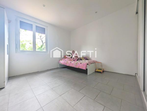 APPARTEMEMENT T3 79 m² AVEC BALCON