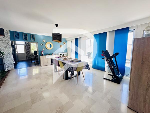 Maison 12 pièces 220.87 m2