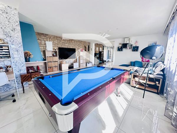Maison 12 pièces 220.87 m2