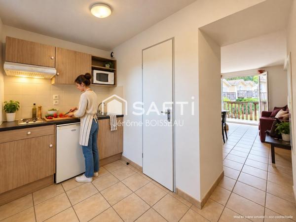 BARBASTE – DUPLEX T3 AVEC TERRASSE, PISCINES ET TENNIS Un appartement, trois projets : vivre, louer ou profiter !