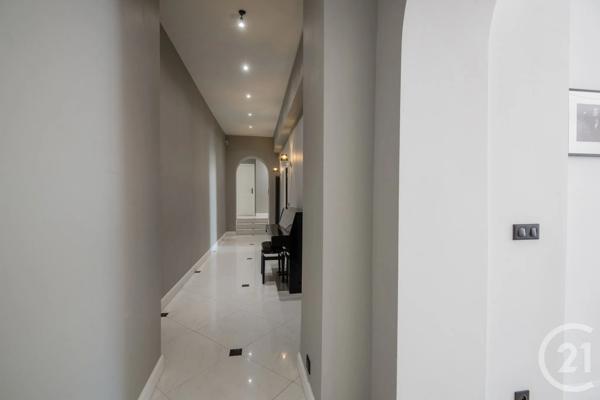 Appartement F5 à vendre  5 pièces - 134,20 m 2   NICE  - 06