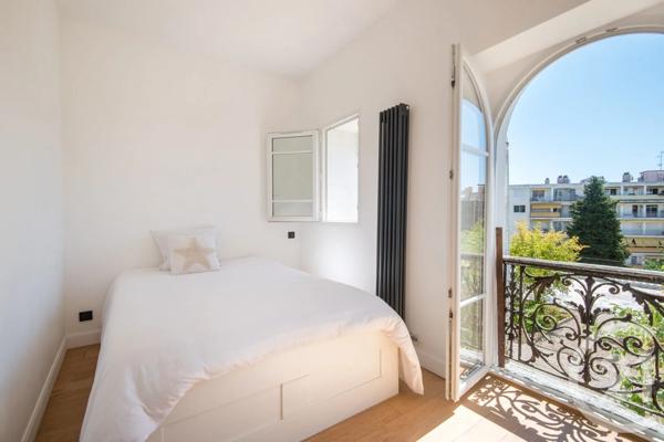 Appartement F5 à vendre  5 pièces - 134,20 m 2   NICE  - 06