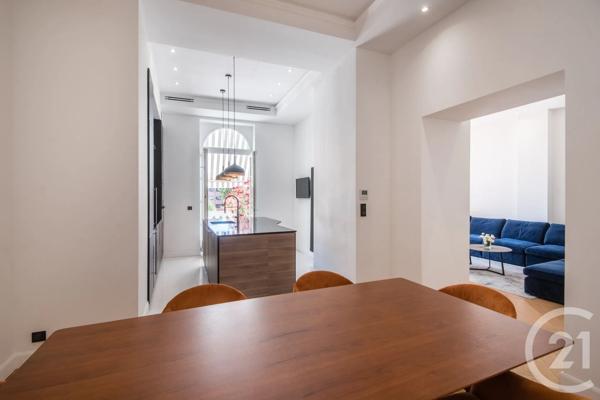 Appartement F5 à vendre  5 pièces - 134,20 m 2   NICE  - 06