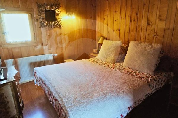 Chalet de Charme de 265 m² à Avonnex – Vue Montagne, Calme Absolu & Revenus Locatifs