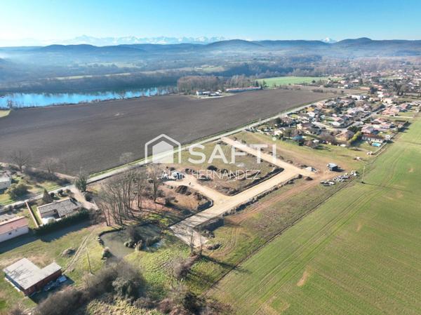 CAZÈRES – TERRAIN VIABILISÉ 815 m² – VUE PYRÉNÉES