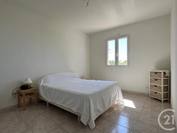 Maison à vendre  6 pièces - 158,03 m 2   LA CADIERE D AZUR  - 83