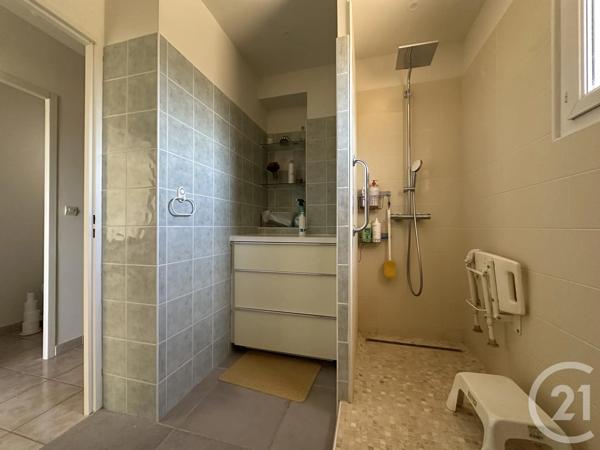 Maison à vendre  6 pièces - 158,03 m 2   LA CADIERE D AZUR  - 83