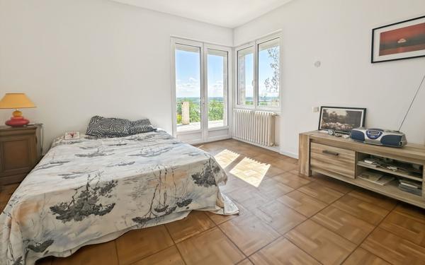 Maison à vendre    6 pièces •  Piquecos