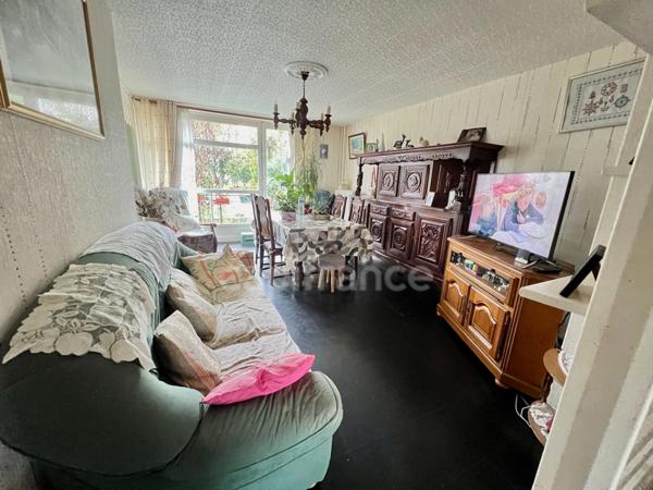 À VENDRE - APPARTEMENT 4 PIÈCES - 1 ER ÉTAGE - BOULOGNE-SUR-MER