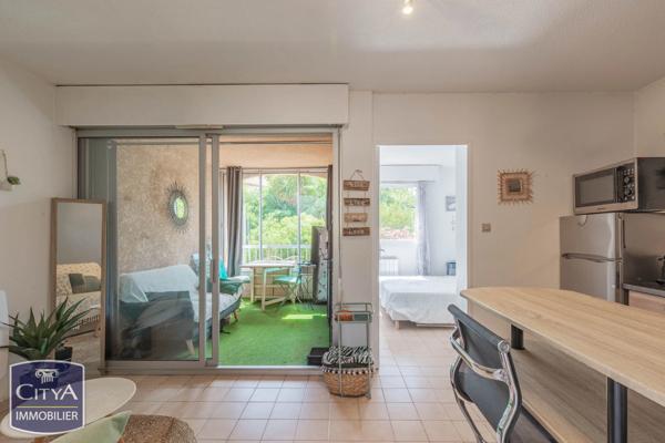 Appartement à vendre 2 pièces 36m² Sanary-sur-Mer (83110)