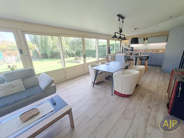 Maison à vendre Challans - 5 pièces, 134m² avec 3 chambre(s) à 330 000€ - AJP Immobilier Challans