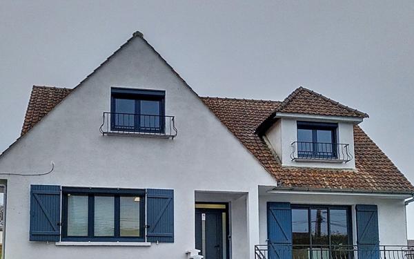 Appartement à louer    3 pièces •  Pontcarré