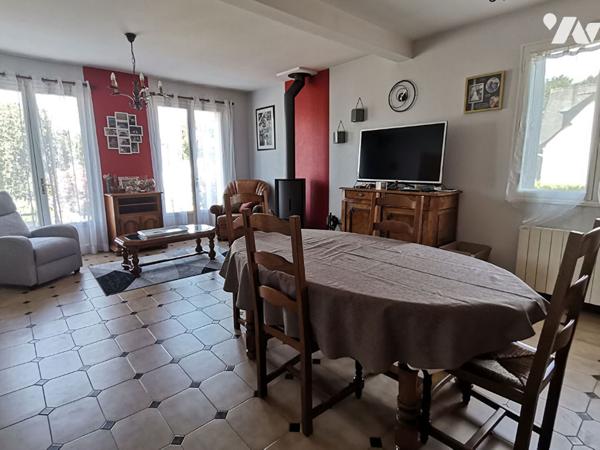 IFFENDIC - Maison de 110 m² hab. sous sous-sol complet, terrain de 1071 m²