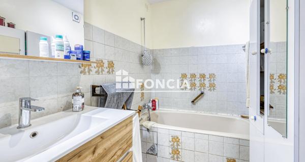 À vendre Appartement 3 pièces 64 m² - Bandol 83150