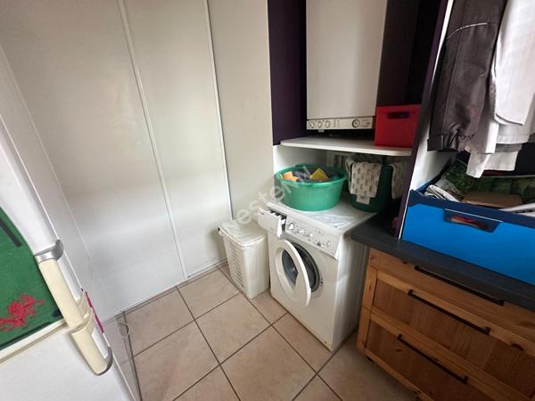 Appartement T3  83.34 m2, GRATTE-CIEL Villeurbanne , 2 chambres, balcon