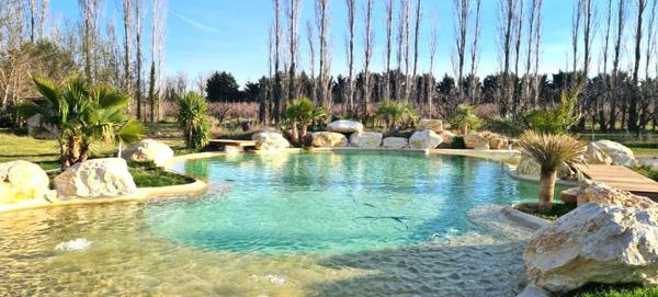 Avignon (84000) Mas rénové à Avignon 300m2