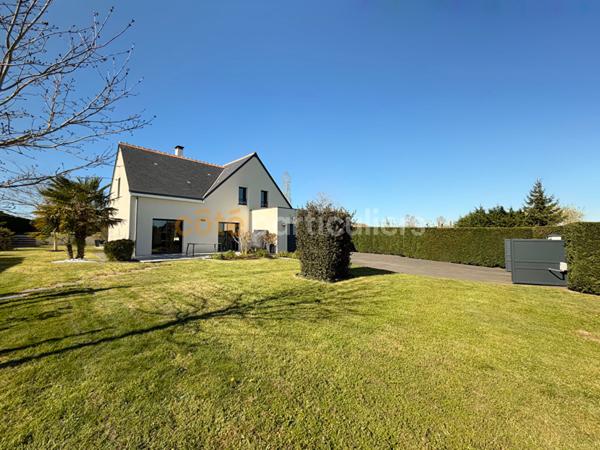 Vente Maison227 m² - 8 Pièces - LA CROIX EN TOURAINE (37150)