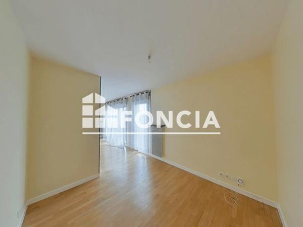 Location Studio 38.7 m² - 14 AV PAUL VAILLANT COUTURIER Romainville 93230