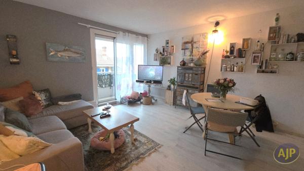 Appartement à vendre Arcachon - 3 pièces, 46m² avec 1 chambre(s) à 275 000€ - AJP Immobilier Arcachon