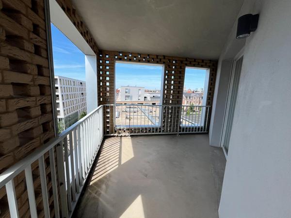 A LOUER : T2 à LILLE • Rue Saint-Eloi - Wazemmes • 790 € CC • Réf. 67042929538
