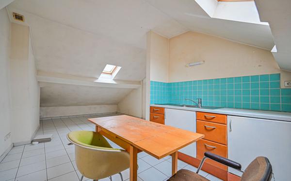 Appartement à vendre    2 pièces •  Paris 12