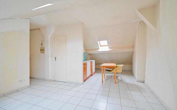 Appartement à vendre    2 pièces •  Paris 12