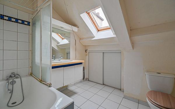 Appartement à vendre    2 pièces •  Paris 12