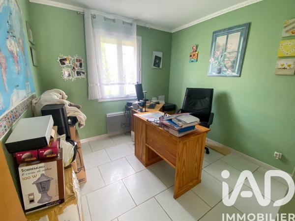 Maison à vendre 5 pièces 127 m² Saint-Maximin-la-Sainte-Baume