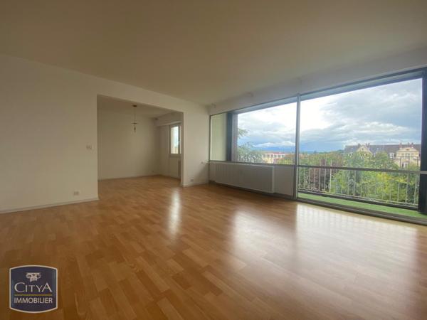 Appartement à louer 4 pièces 94.15m²