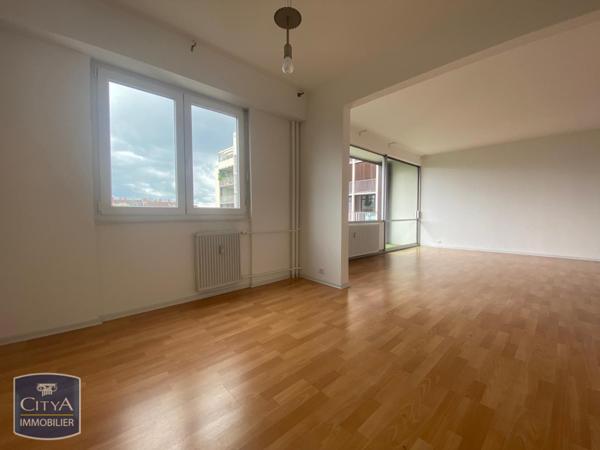 Appartement à louer 4 pièces 94.15m²