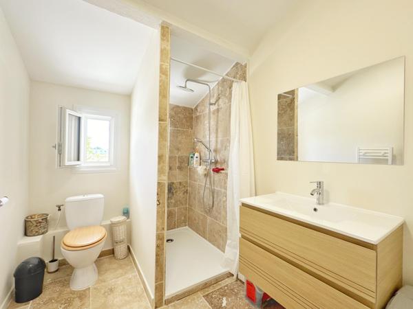Maison 7 pièces 173 m² à Frontignan avec 5 chambres et terrain 451 m²