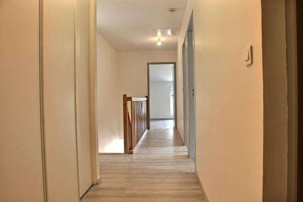 Appartement - grande pièce de vie - 4 chambres - REGRET / VERDUN