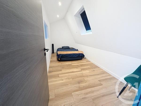 Appartement F4 à vendre  4 pièces - 111,84 m2 REMIREMONT - 88