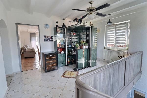 MAISON DANS COPROPRIETE de 186.6 Habitable et 234,65 au sol