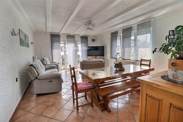 MAISON DANS COPROPRIETE de 186.6 Habitable et 234,65 au sol