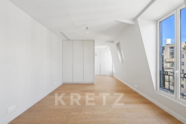Duplex neuf en dernier étage au Centre de Puteaux